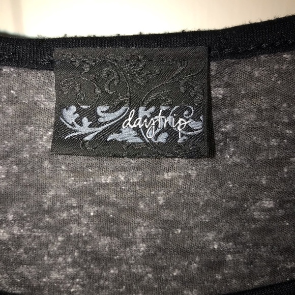 Daytrip Top Small - Picture 3 of 3